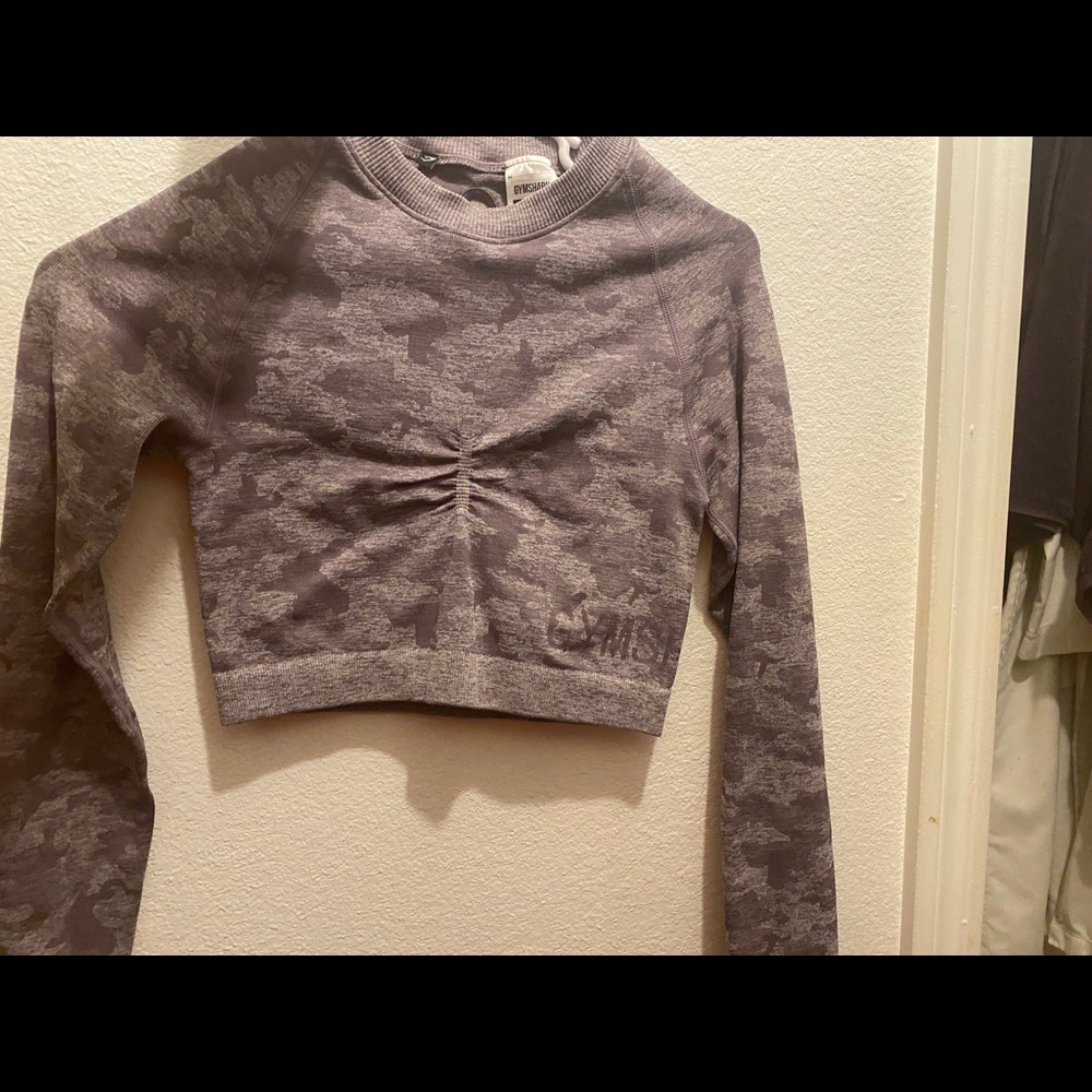 Adapt Camo Seamless Cropped Long sleeve Top